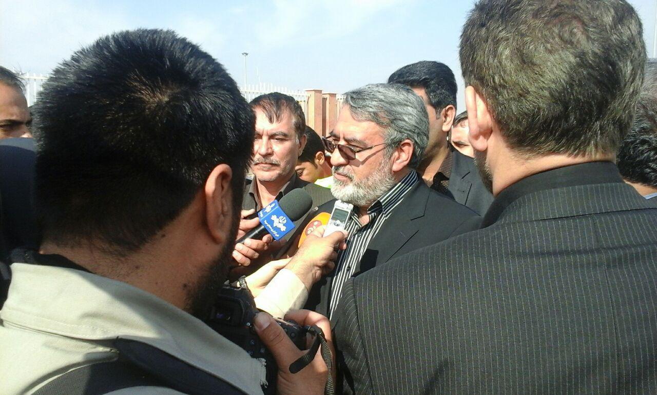 قدردانی وزیر کشور از فرمانده ناجا درخصوص برگزاری راهپیمایی اربعین