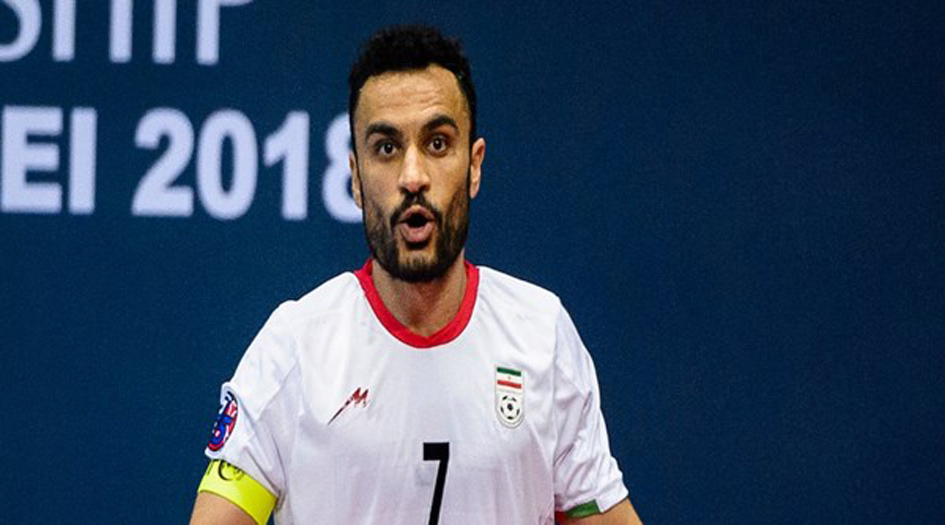 لاعب ايراني يقتنص جائزة أفضل لاعب في آسيا