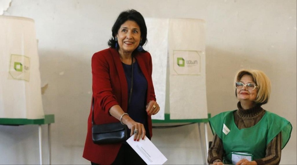 فوز مرشحة الحزب الحاكم في جورجيا بانتخابات الرئاسة