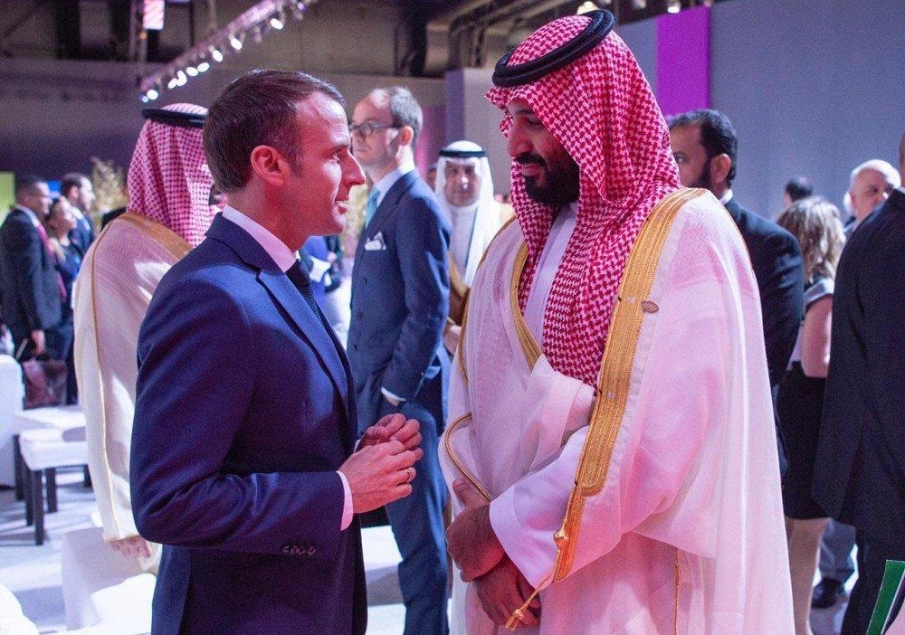 حوار مثير للجدل بين ماكرون وبن سلمان