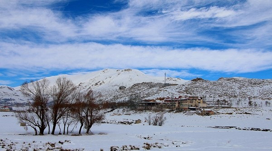 الثلوج البيضاء تكسو ايران