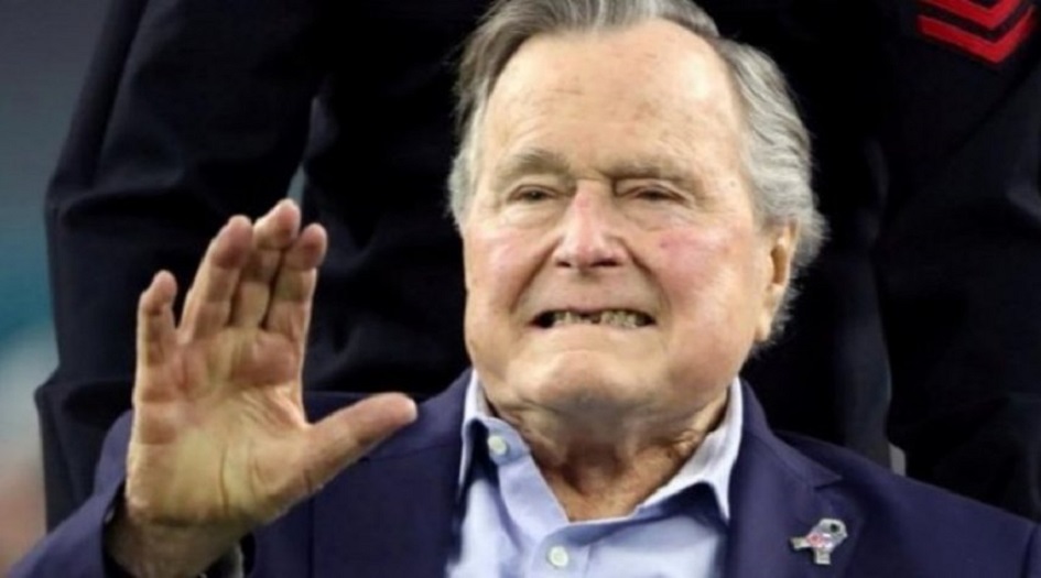 بوش الأب يفجّر من نعشه خلافا بين سيدات من العراق والكويت!