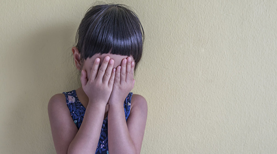 أردنية تقتل طفلتها سلخاً... التفاصيل