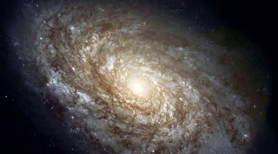 فك لغز المادة المعتمة التي تمسك المجرات في الكون