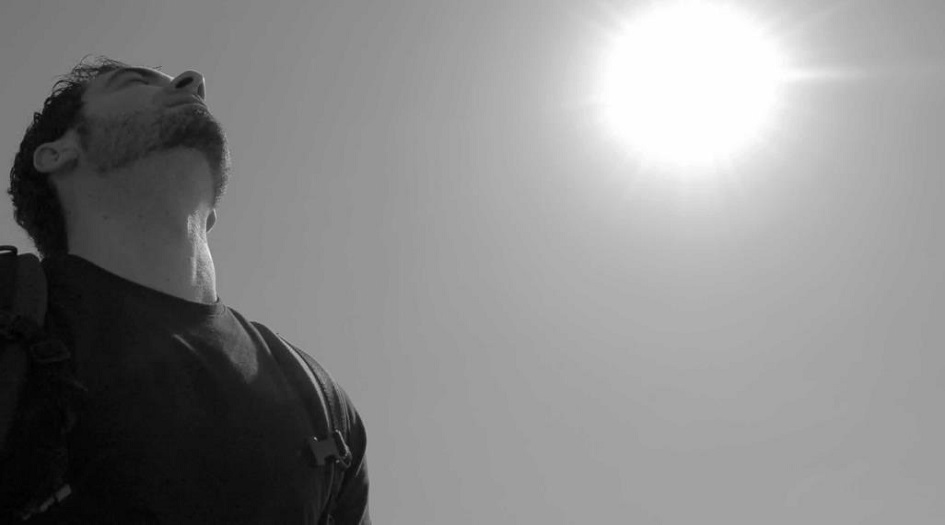 اللغز الذي يحير العلماء.. لماذا نتنهد؟