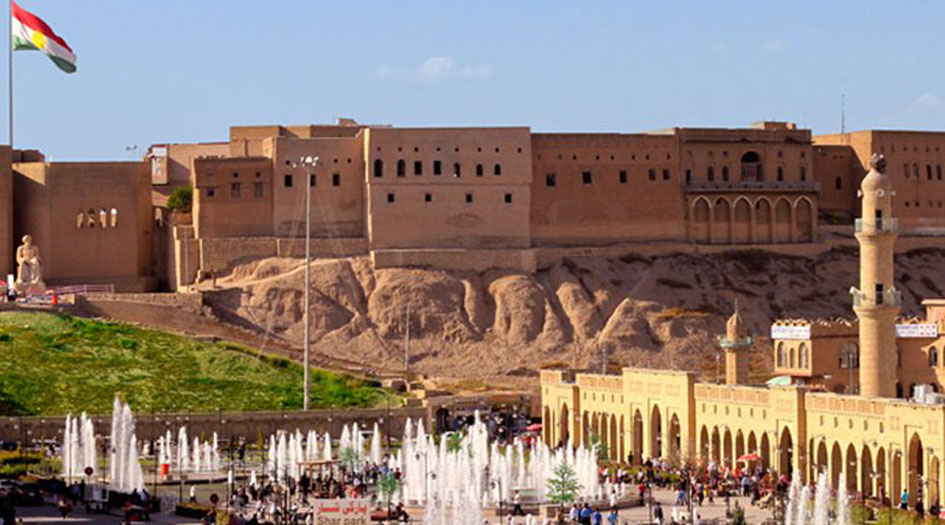 بالصور.. انهيار جزء من قلعة اربيل