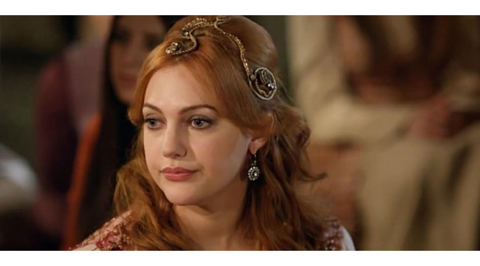 "السلطانة هويام" تزور موقع تصوير فيلم "لص بغداد"