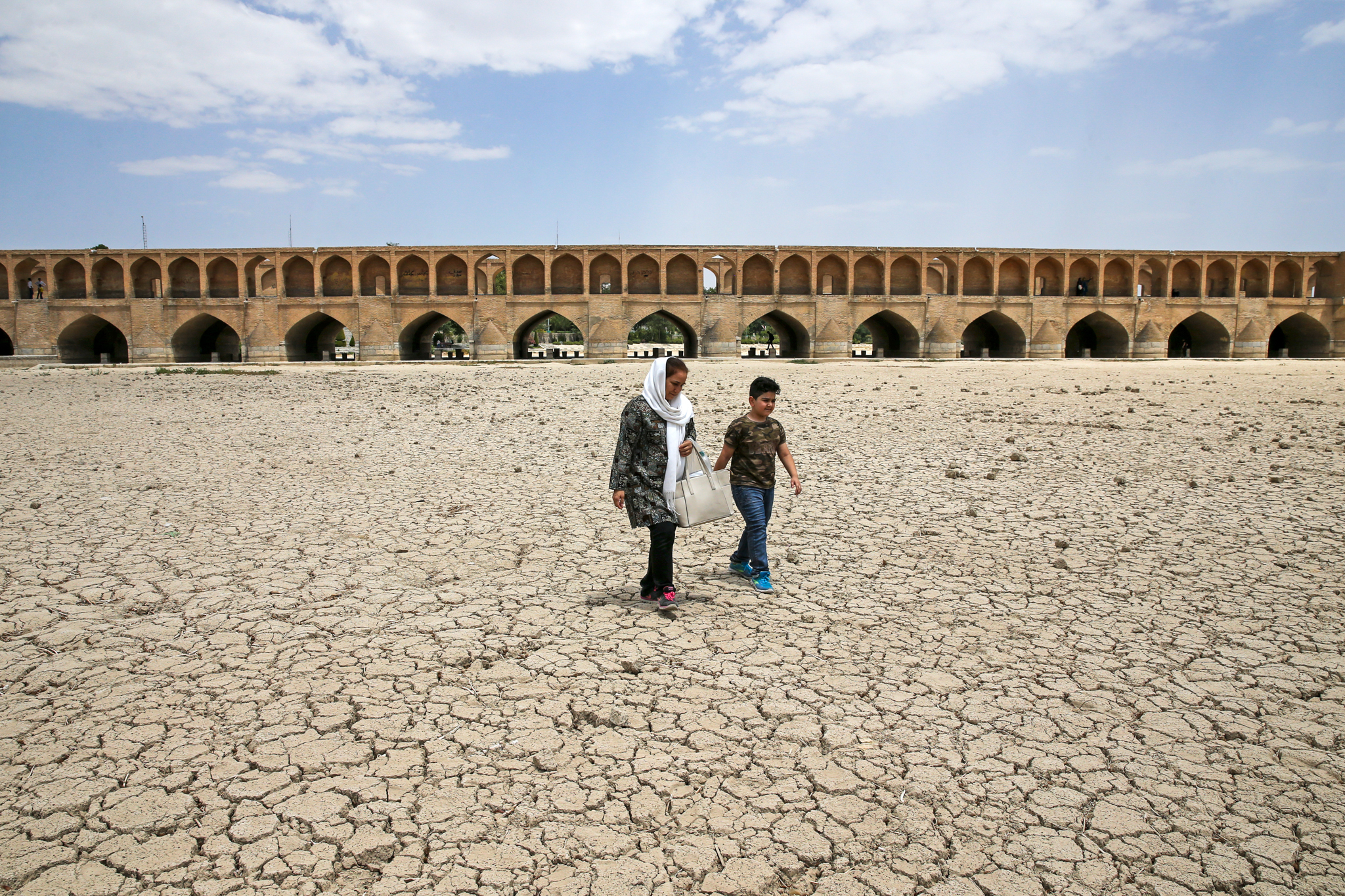 العلماء يتنبؤون بأزمة مياه شرب عالمية