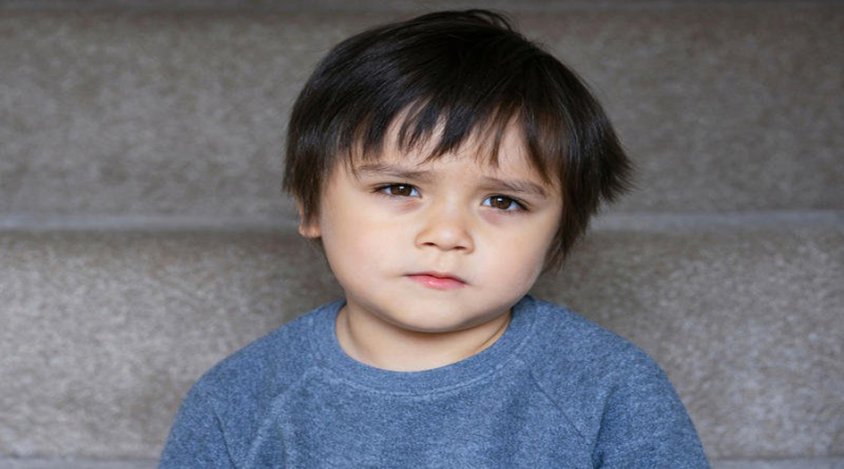 ابني ضعيف الشخصية.. ما الحل؟