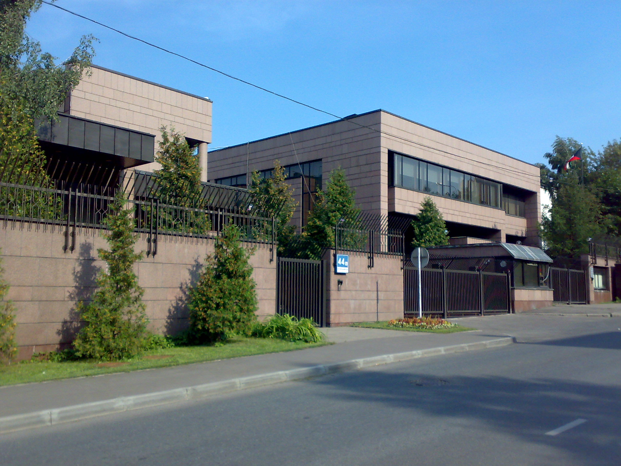 لهذا السبب.. الكويت تحذر رعاياها في العراق !