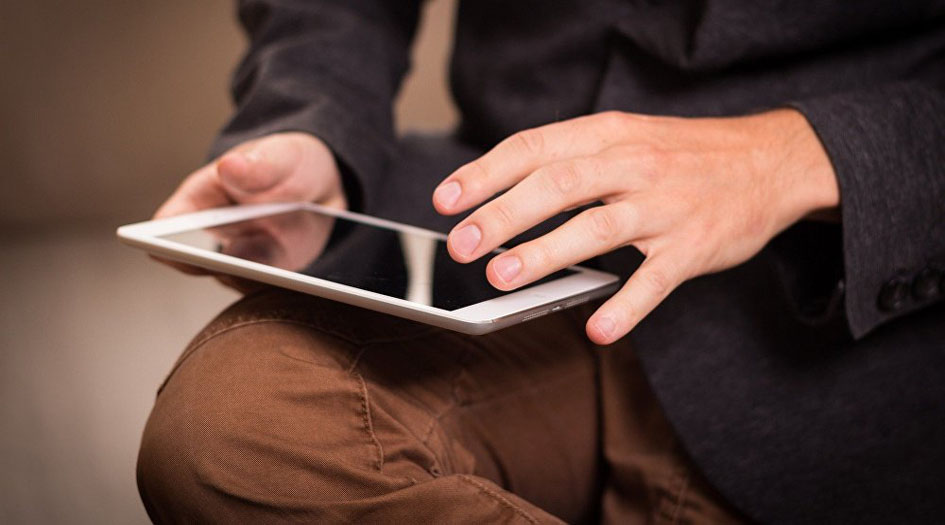 فضيحة جديدة تضرب حواسب "آبل"