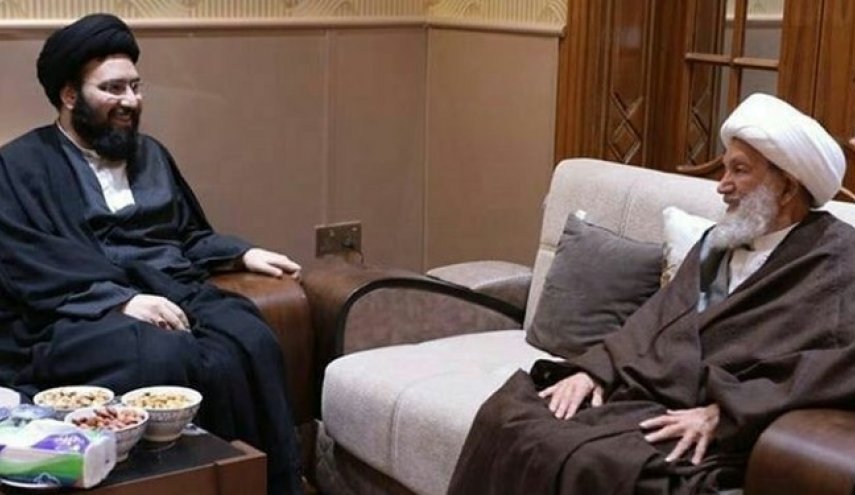 الشيخ عيسي قاسم يلتقي حفيد الامام الخميني (ره)