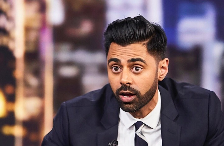 اول تعليق لكوميدي أمريكي بعد سحب برنامجه بطلب سعودي