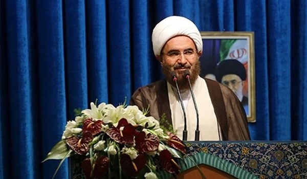 خطيب الجمعة بطهران: غرب اسيا تحول الي مقبرة لاحلام امريكا