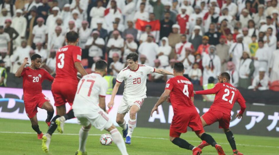 إيران تستعرض عضلاتها بخماسية نظيفة