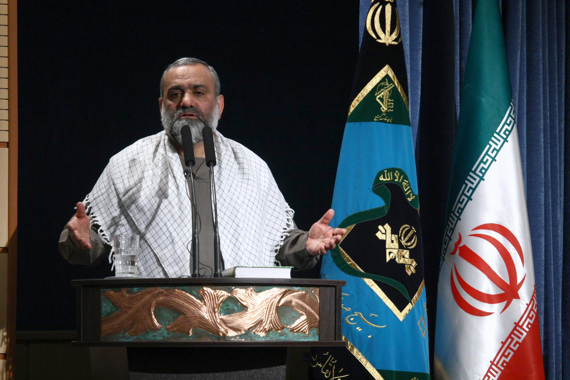 العميد نقدي: لم يمر علينا يوما واحدا بدون مؤامرة ضد الثورة