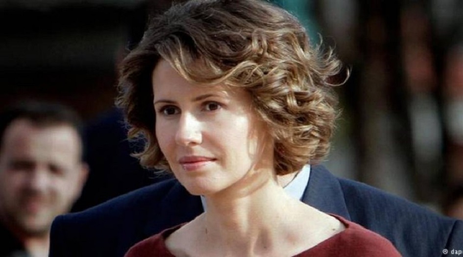 بالصور.. ظهور جديد لاسماء الاسد مع الطلبة السوريين