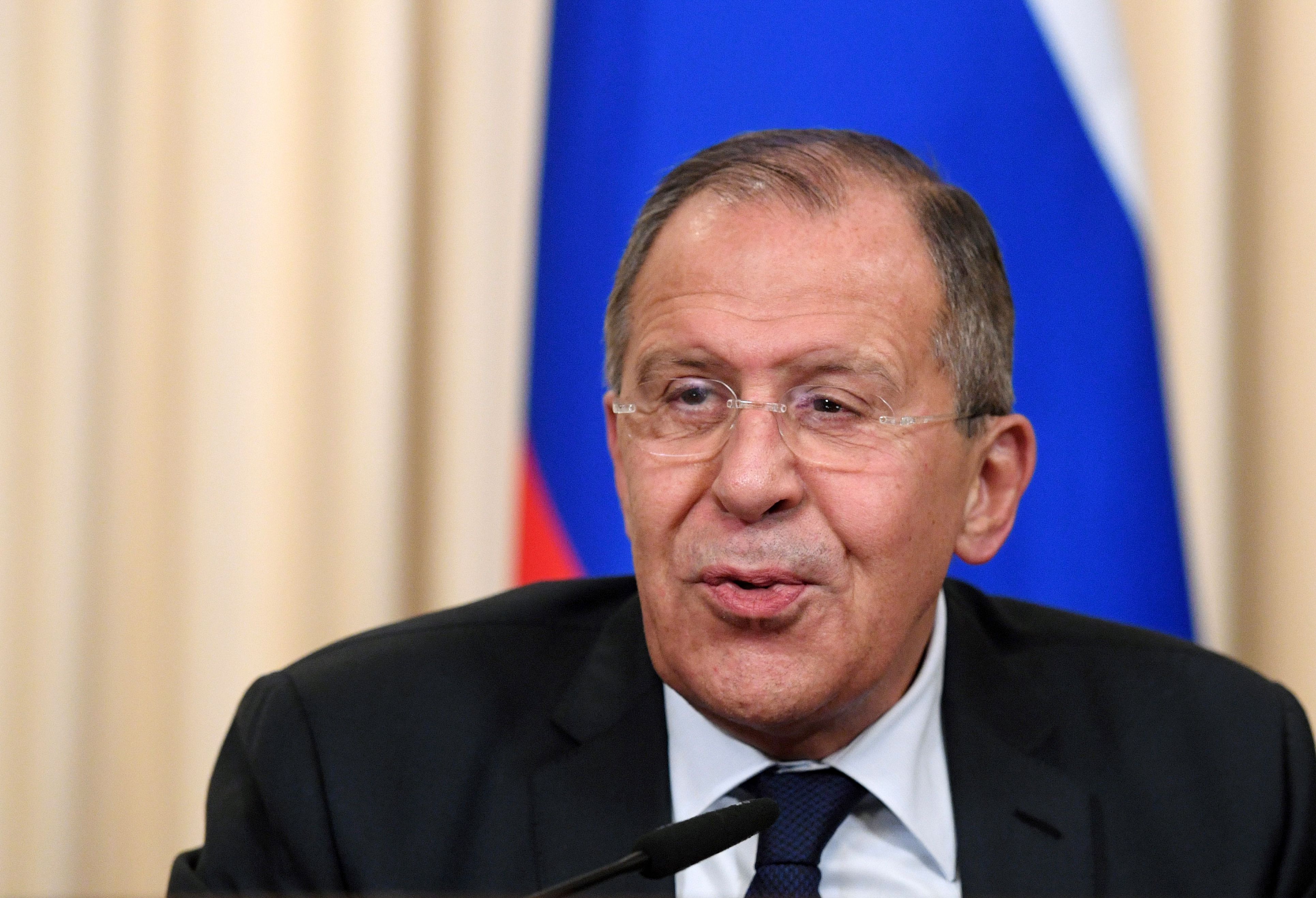 لا تضغطي على الزر الأحمر..جملة قالها لافروف لاميركية