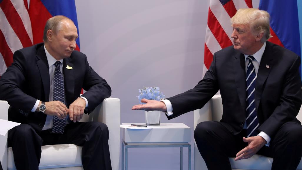 محامي ترامب يفجّر مفاجأة حول تواطؤ حملته مع روسيا 