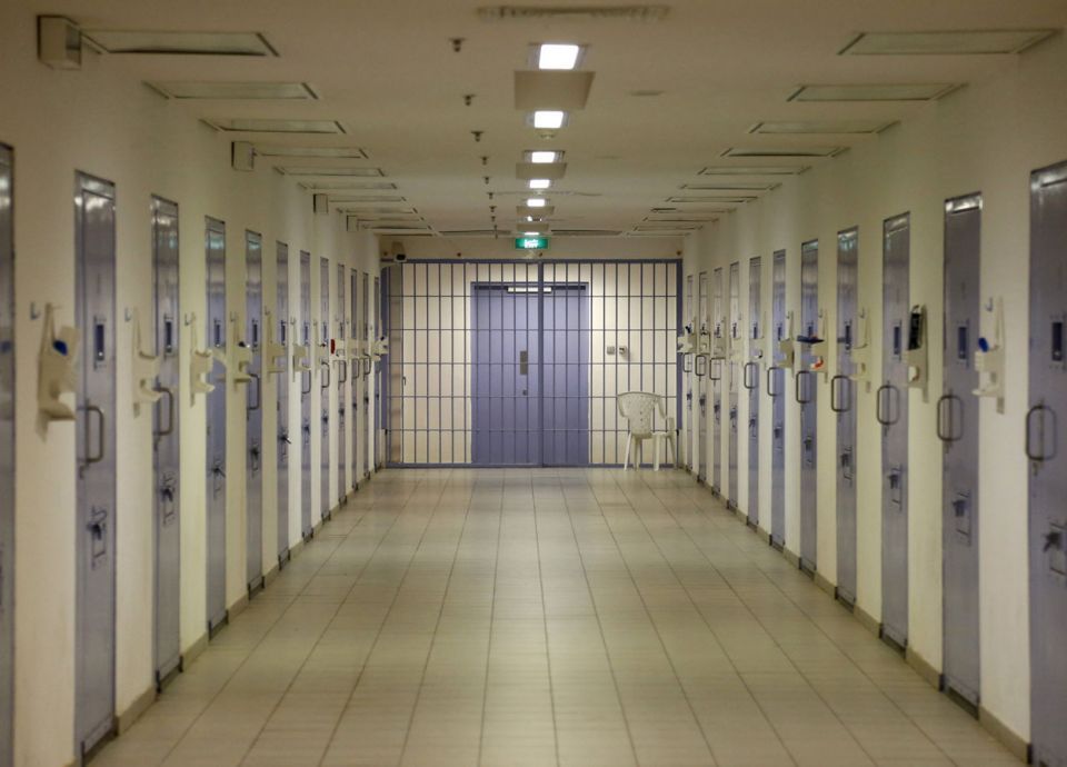 منظمات حقوقية توثق حالات تعذيب وانتهاكات بحق النشطاء في سجون السعودية