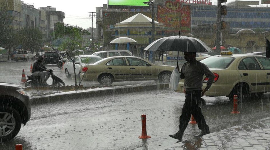 تفاصيل الأمطار التي تجتاح العراق بدءا من الغد