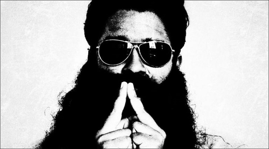 هندي يقاضي والديه والسبب... "اسألوني قبل أن تنجبوني"!