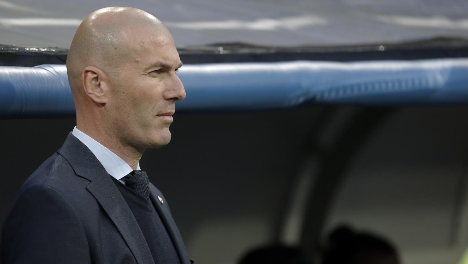 شروط زيدان للموافقة على قيادة نادي تشلسي 