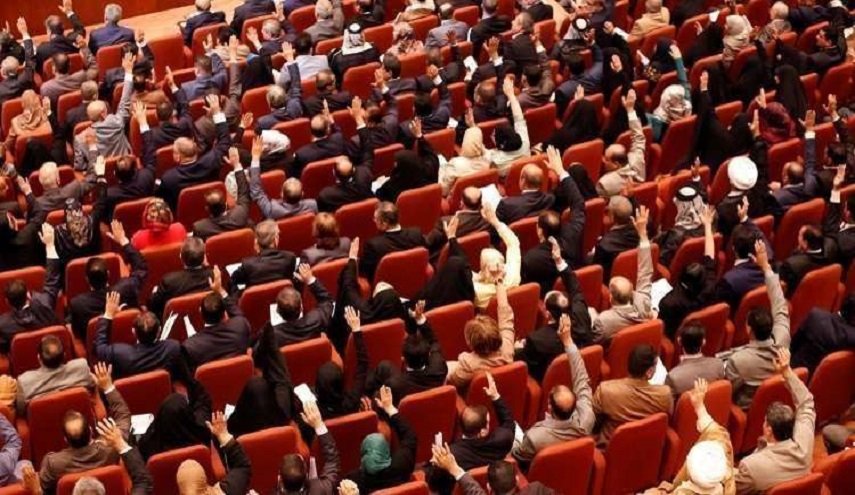 العراق .. طرح استحداث وزارة جديدة تسبب بخلافات سياسية؟