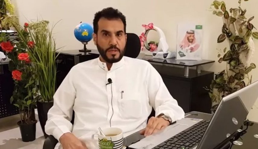 "إسرائيل" تحتفي بإعلامي سعودي دافع عنها!