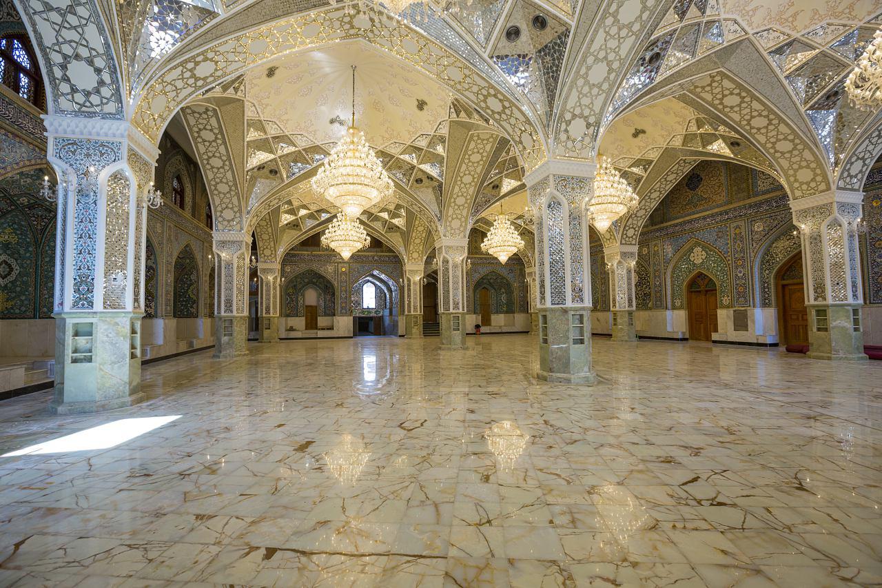 افتتاح دو صحن حرم مطهر امامين جوادين (ع) در سالروز ولادت حضرت زهرا (س)