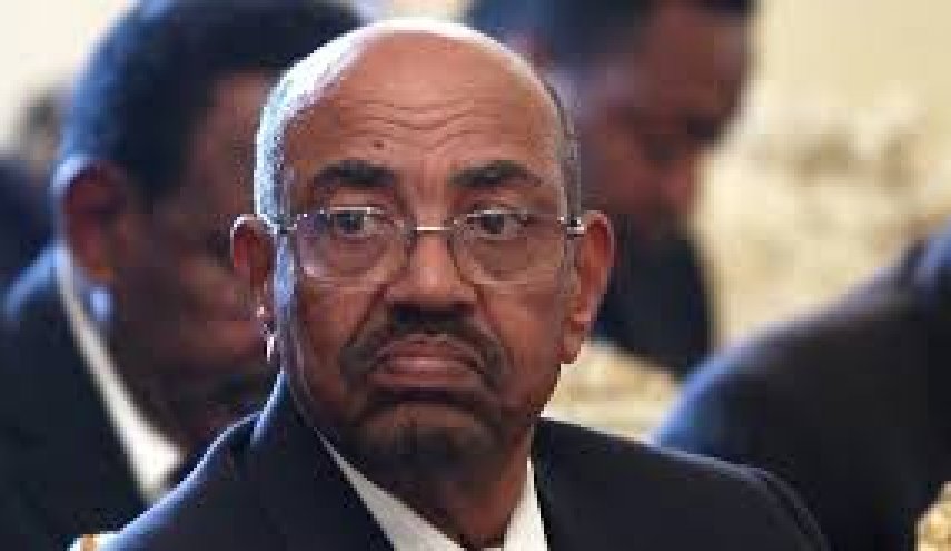 البشير يصدر 4 أوامر طوارئ