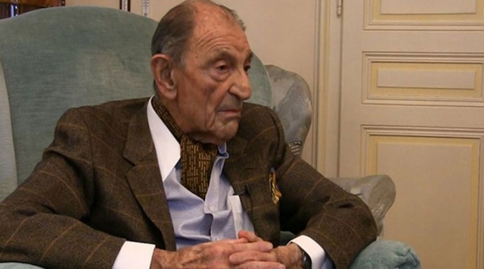 صهر محمد رضا شاه: أنا فخور بأداء طهران خلال الأربعين سنة الماضية