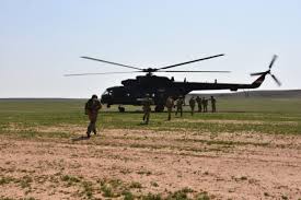 بالصور..انزال جوي بصحراء الانبار، فوجدوا قتلة النخيب!