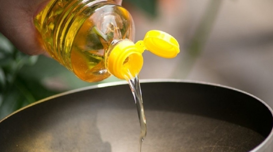 بالصور.. امرأة تقلي زوجها بالزيت في الديوانية!