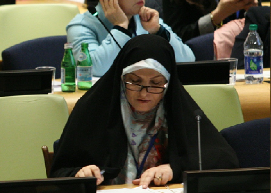 برلمانية ايرانية تدعو برلمانيات الدول الاخرى لمواجهة الحظر