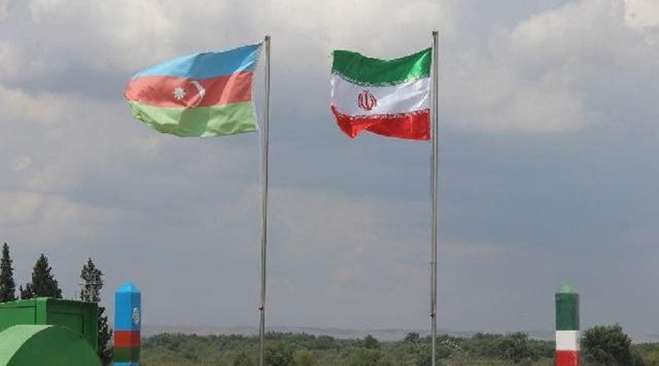  حرس الحدود الإيرانيين والأذربيجانيين يحتفلون بعيد النوروز