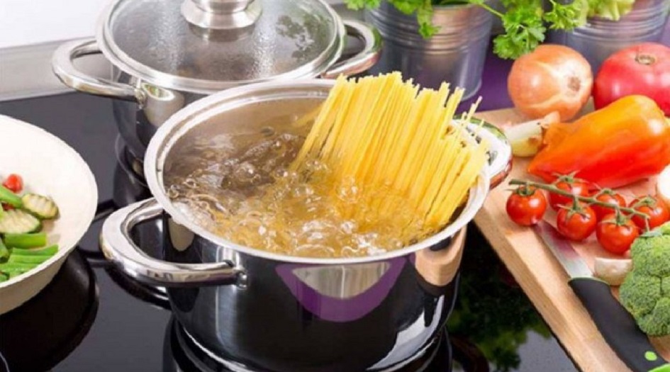 ماء المعكرونة حل لتساقط الشعر!