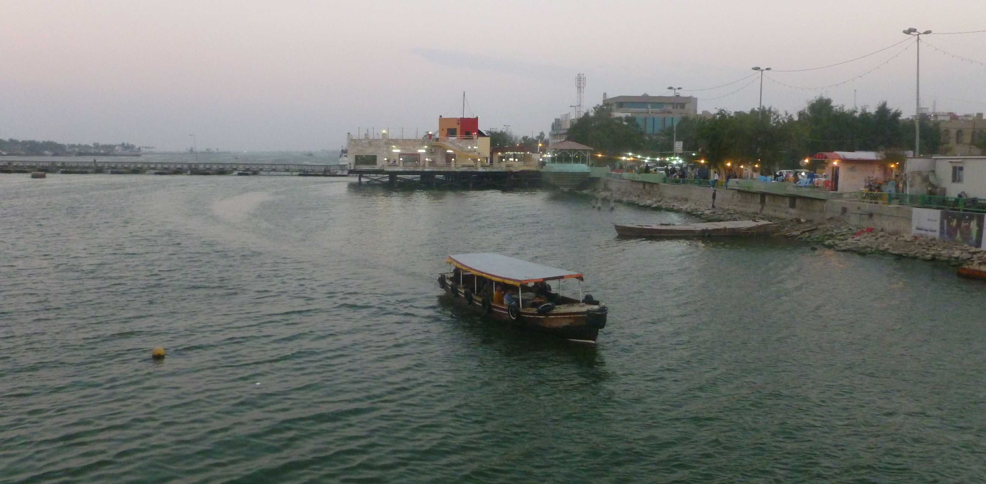 نواب من التيار الصدري يحذرون من وقوع كارثة في البصرة