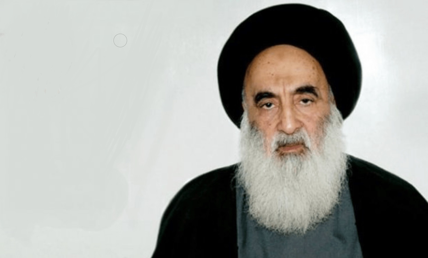 ما هي نصيحة السيد السيستاني للأبناء بشأن عقوق الوالدين؟