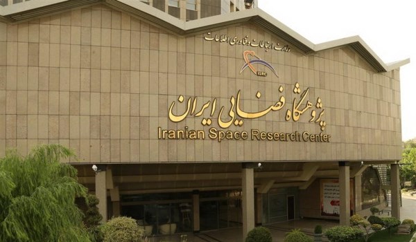 ايران تجري اختبارات ناجحة بشأن القمر الصناعي "بارس 1"