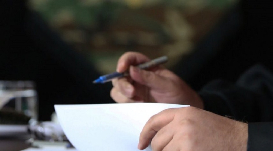 بالصورة .. طفلة لبنانية تخاطب السيد نصرالله: تطلب منه هذا الطلب !