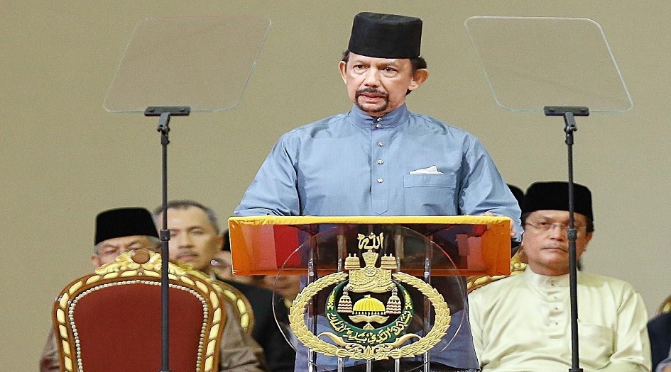 بروناي تدافع عن تطبيق قوانين مستمدة من الشريعة الإسلامية