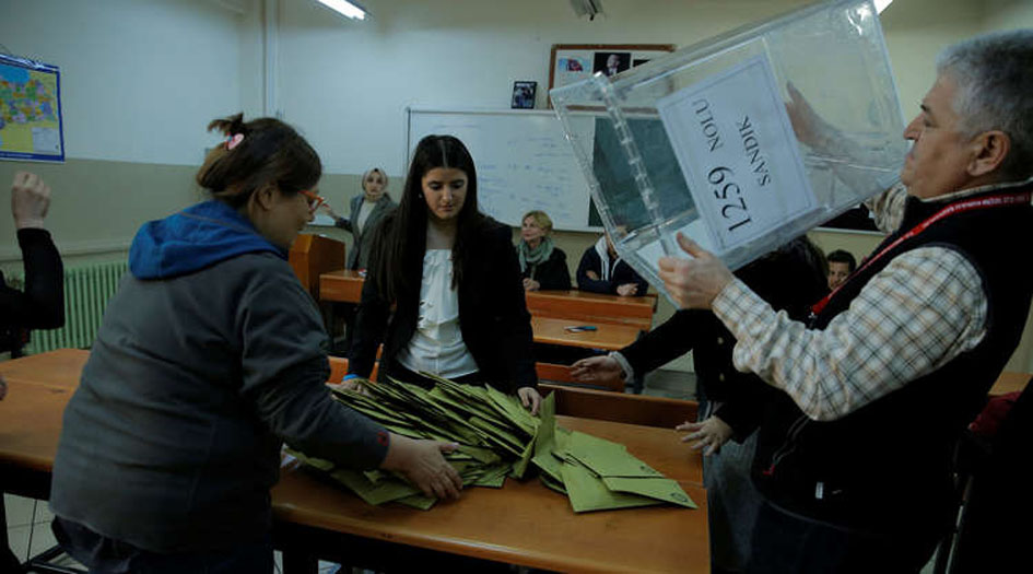 لجنة الإنتخابات التركية تعيد فرز أصوات 8 دوائر باسطنبول