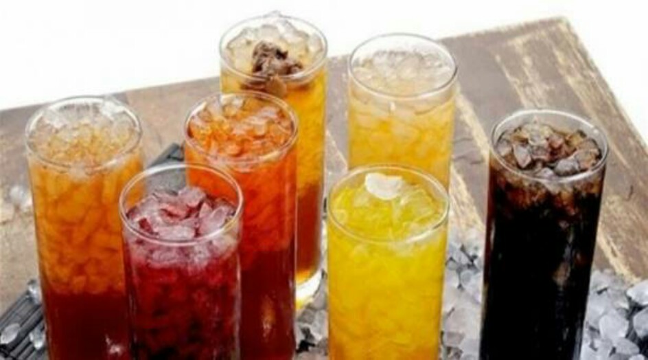 تحذير.. مشروبات تشربونها يومياً تساعد على تطور السرطان