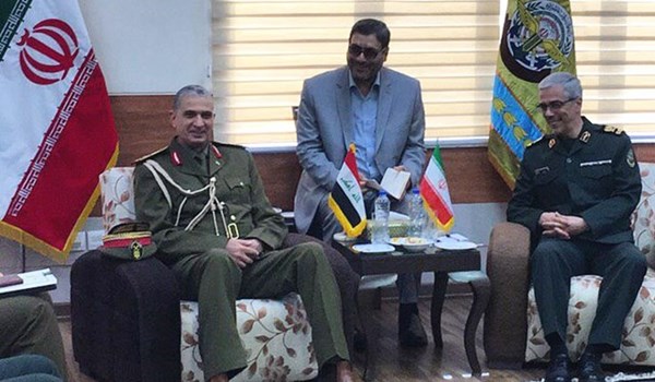 اجتماع ثنائي بين رئيسي الاركان الايراني والعراقي في طهران