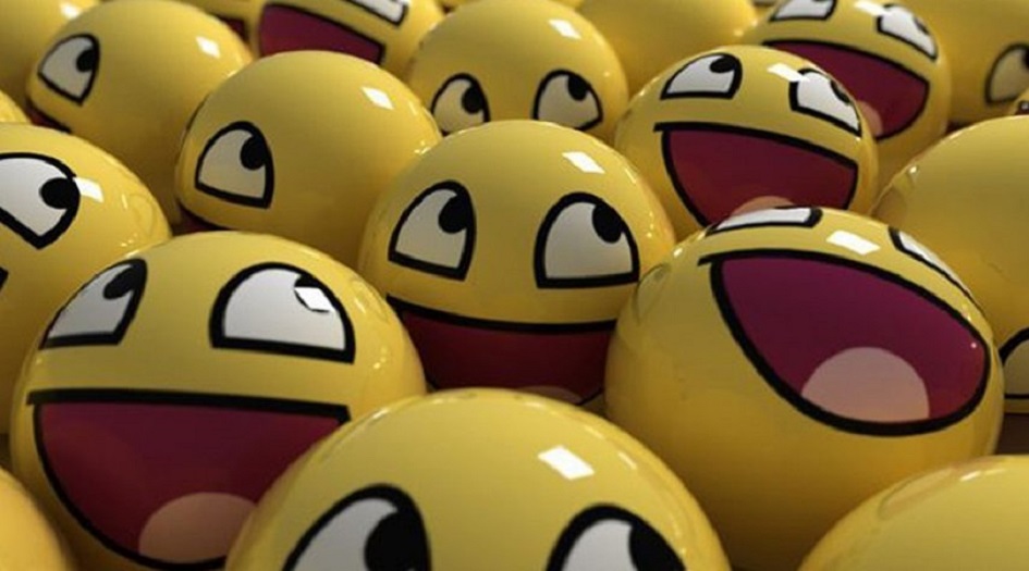 الضحك 30 دقيقة في اليوم يساعد في إطالة العمر