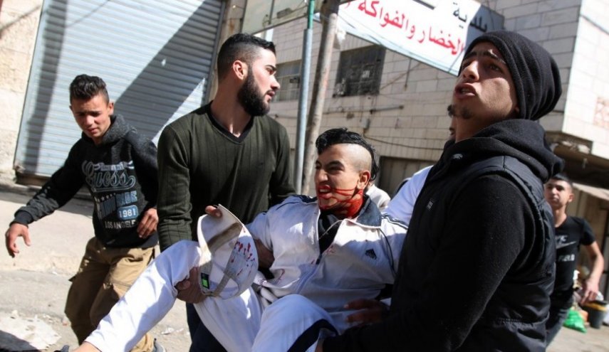 إصابة فلسطيني برصاص الاحتلال في الخليل