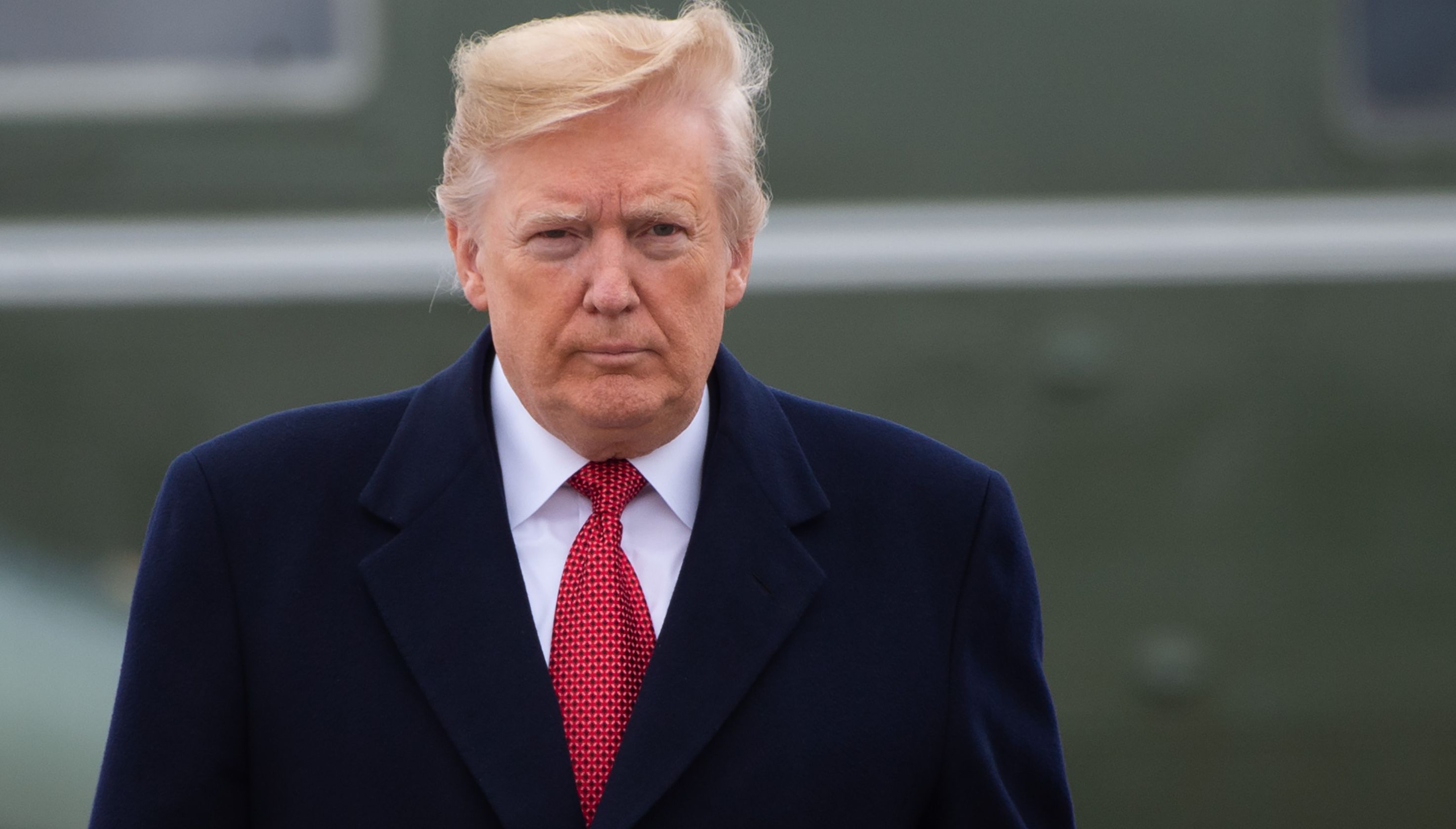 ترامب يستخدم حق الفيتو ضد قرار للكونغرس بوقف اللعدوان على اليمن 