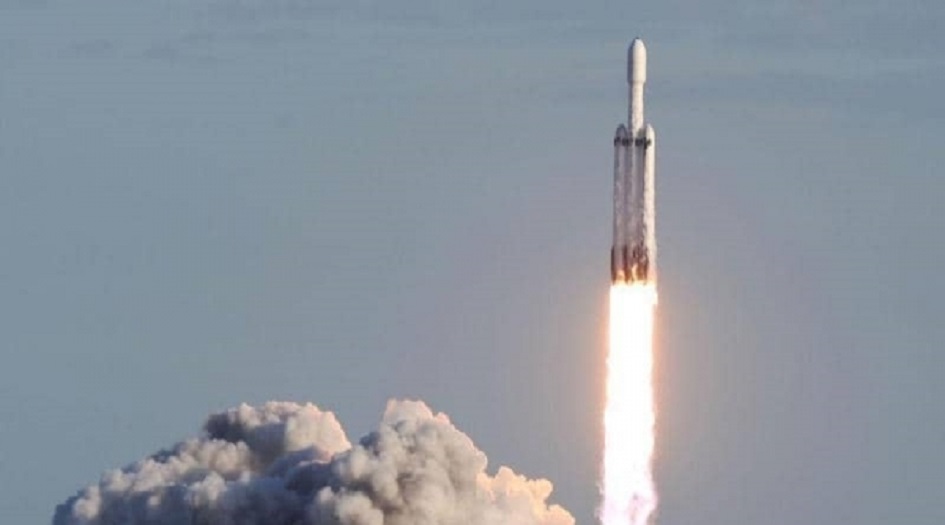 كبسولة فضائية تحترق وناسا تحقق