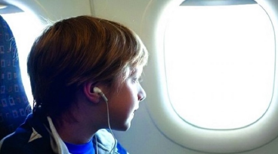 لهذا السبب ابتعدوا عن المقاعد التي تقع بجانب نوافذ الطائرة